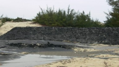  Hàng trăm ngàn tấn quặng titan biến đi đâu?