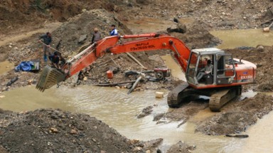  Cao Bằng và Bắc Kạn thi nhau “làm thịt” khoáng sản