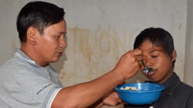 Tư Phước làm phước