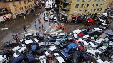 Lũ tàn phá tây bắc Italy