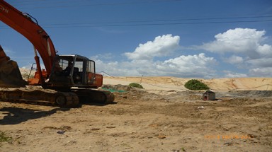  Khai thác lậu Titan tràn lan