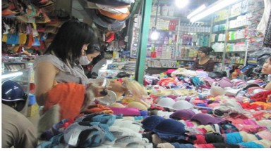 "Sốc": Áo lót Trung Quốc chứa chất gây ung thư