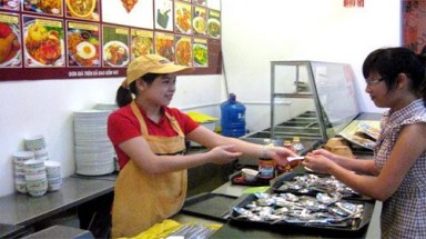 Cơm văn phòng đua nhau phá sản