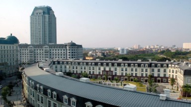 Siết nhập cư: Hà Nội không được vào Hà Nội?