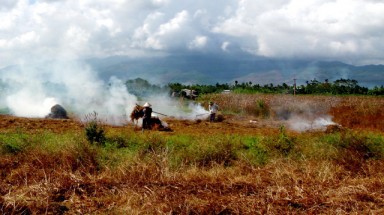 Vì sao miền Trung khô hạn giữa mùa mưa?