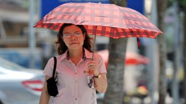 Miền Bắc nóng tới 35 độ C trước khi trở rét