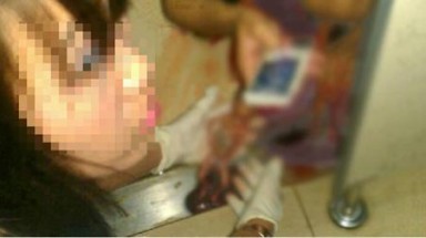 Bức ảnh nữ sinh phá thai tại nhà chỉ là trò lừa?