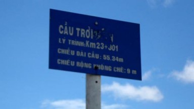 Hãi hùng con kênh "trời đánh" ở Long An
