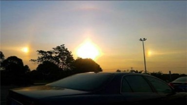    Những hiện tượng thiên nhiên "lạ" báo hiệu sẽ... tận thế?