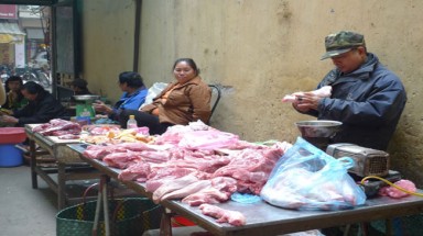 Cần giám sát chặt chẽ thịt bẩn dịp Tết