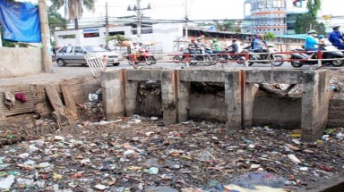 Khỏi động dự án tu bổ đường ven kênh