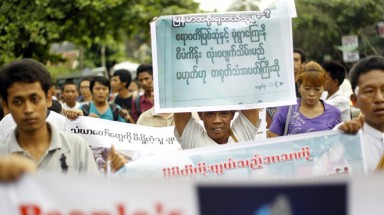  Dân Myanmar phản đối mỏ đồng của Trung Quốc