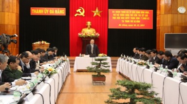  Đổi mới chính sách sử dụng đất đai 