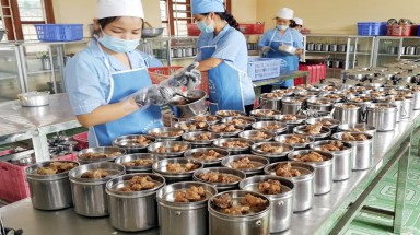 Hà Nội: Phối hợp liên ngành quản chặt bếp ăn trường học