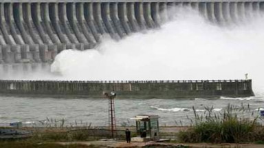  Campuchia: Đập thủy điện sập, 4 người mất tích