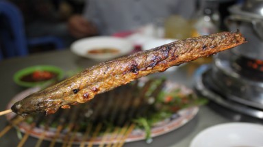 Cá kèo nướng muối ớt đơn giản mà ngon miệng