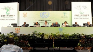 Kết thúc hội nghị Liên hợp quốc về biến đổi khí hậu lần thứ 17: Thông qua 4 văn kiện 