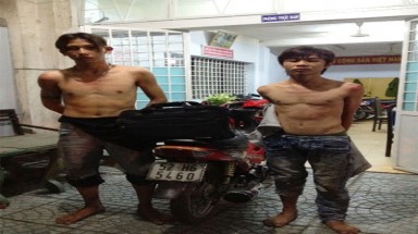 TPHCM: Đặc nhiệm nổ súng bắt 2 tên cướp