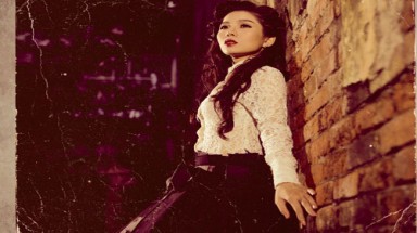  Ca sĩ Lệ Quyên tái xuất với "Khúc tình xưa 2"