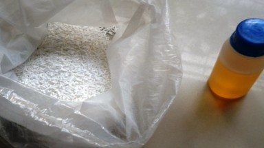 Gạo đẹp nhờ  thuốc diệt mối và chất tạo mùi