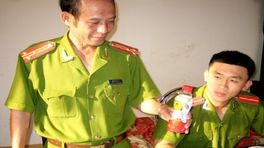 Nước giải khát Dr Thanh bị kết tủa trước hạn sử dụng
