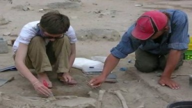    Mexico phát hiện khu mộ cổ có niên đại 800 năm