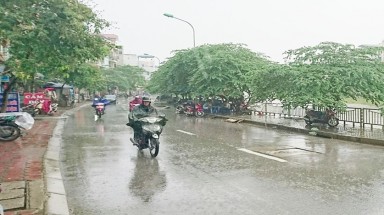 Đêm 16/12, các khu vực trên cả nước đều có mưa
