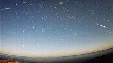 Hà Nội không xem được mưa sao băng đẹp nhất năm