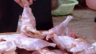  Đồng Nai: Phát hiện thịt gà nhiễm kháng sinh độc hại