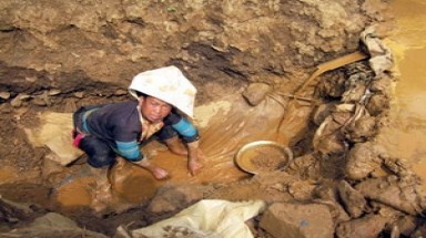  Hòa Bình: Nhức nhối nạn khai thác vàng trái phép ở Long Sơn