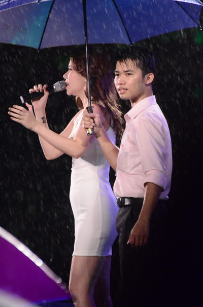 Mỹ[-]Dung[-]nồng[-]nàn[-]với[-]Túp[-]lều[-]ý[-]tưởng