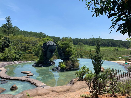 Hồ[-]vô[-]cực,[-]điểm[-]check-in[-]mới[-]nổi[-]ở[-]Đà[-]Lạt