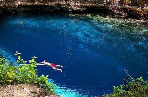Bí[-]ẩn[-]về[-]dòng[-]sông[-]không[-]có[-]nguồn[-]ở[-]Philippines