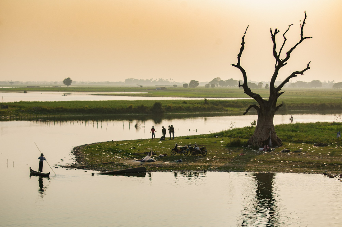 [-]Đi[-]Mandalay[-]ngắm[-]hoàng[-]hôn[-]ở[-]cầu[-]U[-]Bein
