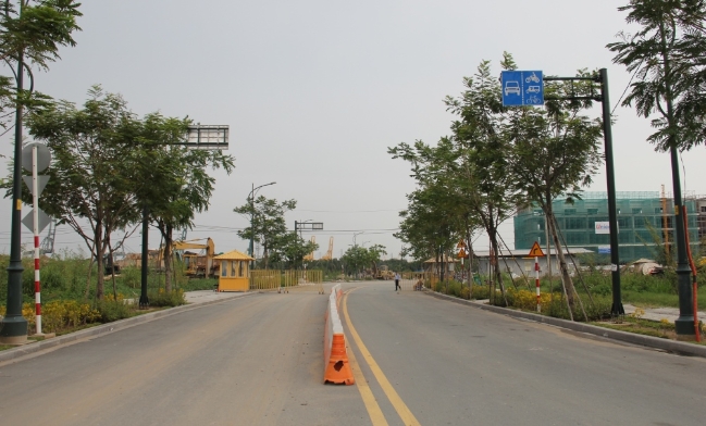 Đại[-]Quang[-]Minh[-]làm[-]4[-]tuyến[-]đường[-]"dát[-]vàng",[-]đổi[-]lấy[-]79ha[-]"đất[-]kim[-]cương"