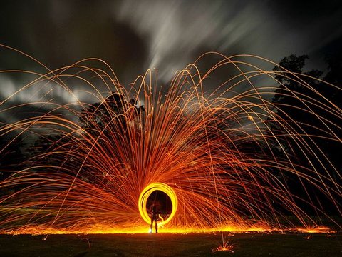 sparks-night-58010-600x450-jpg-134706360