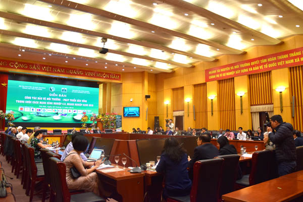 Bảo[-]vệ[-]môi[-]trường,[-]phát[-]triển[-]bền[-]vững[-]trong[-]cuộc[-]cách[-]mạng[-]4.0