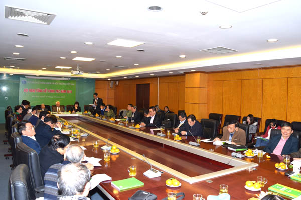 Đại[-]diện[-]Liên[-]hiệp[-]các[-]Hội[-]KHKT[-]Việt[-]Nam[-]và[-]Tổng[-]cục[-]Môi[-]trường[-]đều[-]đánh[-]giá[-]rất[-]cao[-]kết[-]quả[-]hoạt[-]động[-]của[-]VACNE[-]trong[-]năm[-]2019