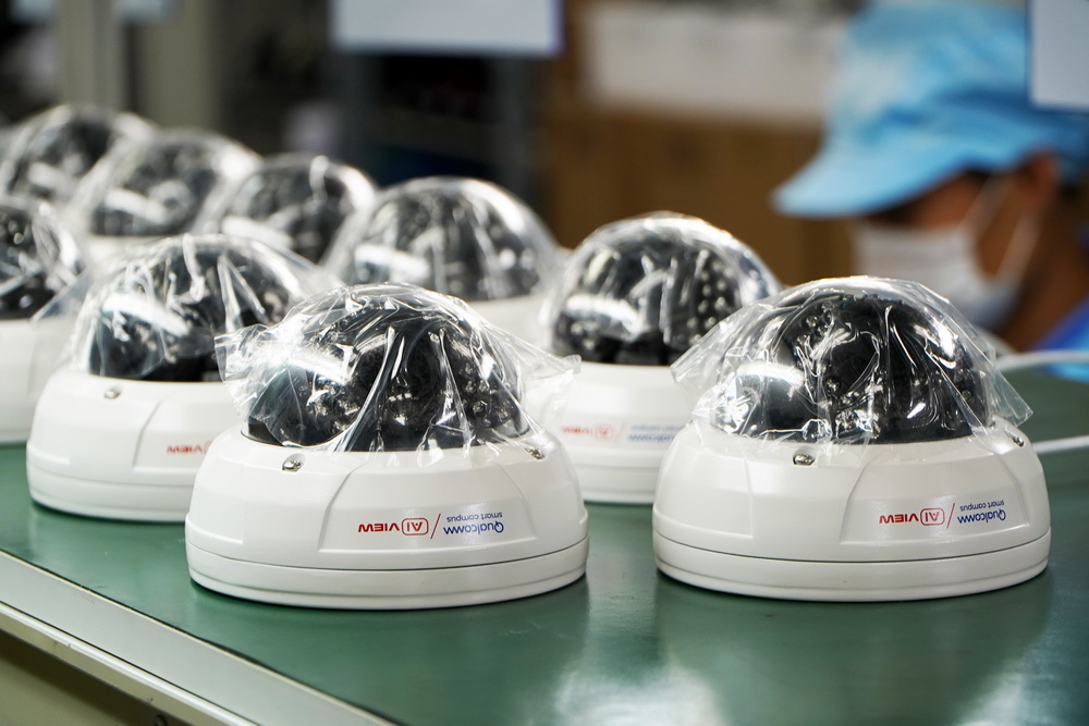 Bkav[-]xuất[-]khẩu[-]lô[-]hàng[-]camera[-]an[-]ninh[-]AI[-]View[-]đầu[-]tiên[-]sang[-]Mỹ