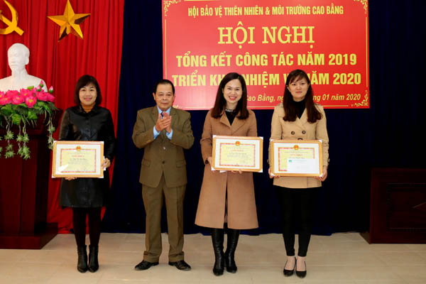 Hội[-]Bảo[-]vệ[-]Thiên[-]nhiên[-]và[-]Môi[-]trường[-]tỉnh[-]Cao[-]Bằng[-]hoàn[-]thành[-]xuất[-]sắc[-]nhiệm[-]vụ[-]năm[-]2019[-]