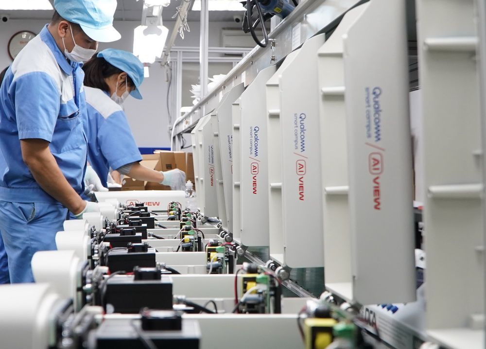 Bkav[-]xuất[-]khẩu[-]lô[-]hàng[-]camera[-]an[-]ninh[-]AI[-]View[-]đầu[-]tiên[-]sang[-]Mỹ