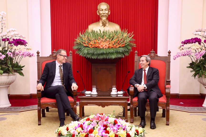 Quốc[-]vụ[-]khanh[-]phụ[-]tr&aacute;ch[-]lĩnh[-]vực[-]Kh&iacute;[-]hậu,[-]Năng[-]lượng[-]v&agrave;[-]Hạ[-]tầng[-]Đan[-]Mạch[-]thăm[-]Việt[-]Nam[-]