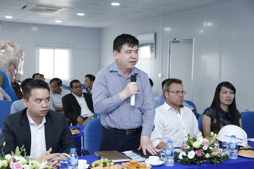 Ngày[-]10/10/2018:[-]Hà[-]Nội[-]sẽ[-]dùng[-]nước[-]sạch[-]với[-]tiêu[-]chuẩn[-]nước[-]uống[-]tại[-]vòi