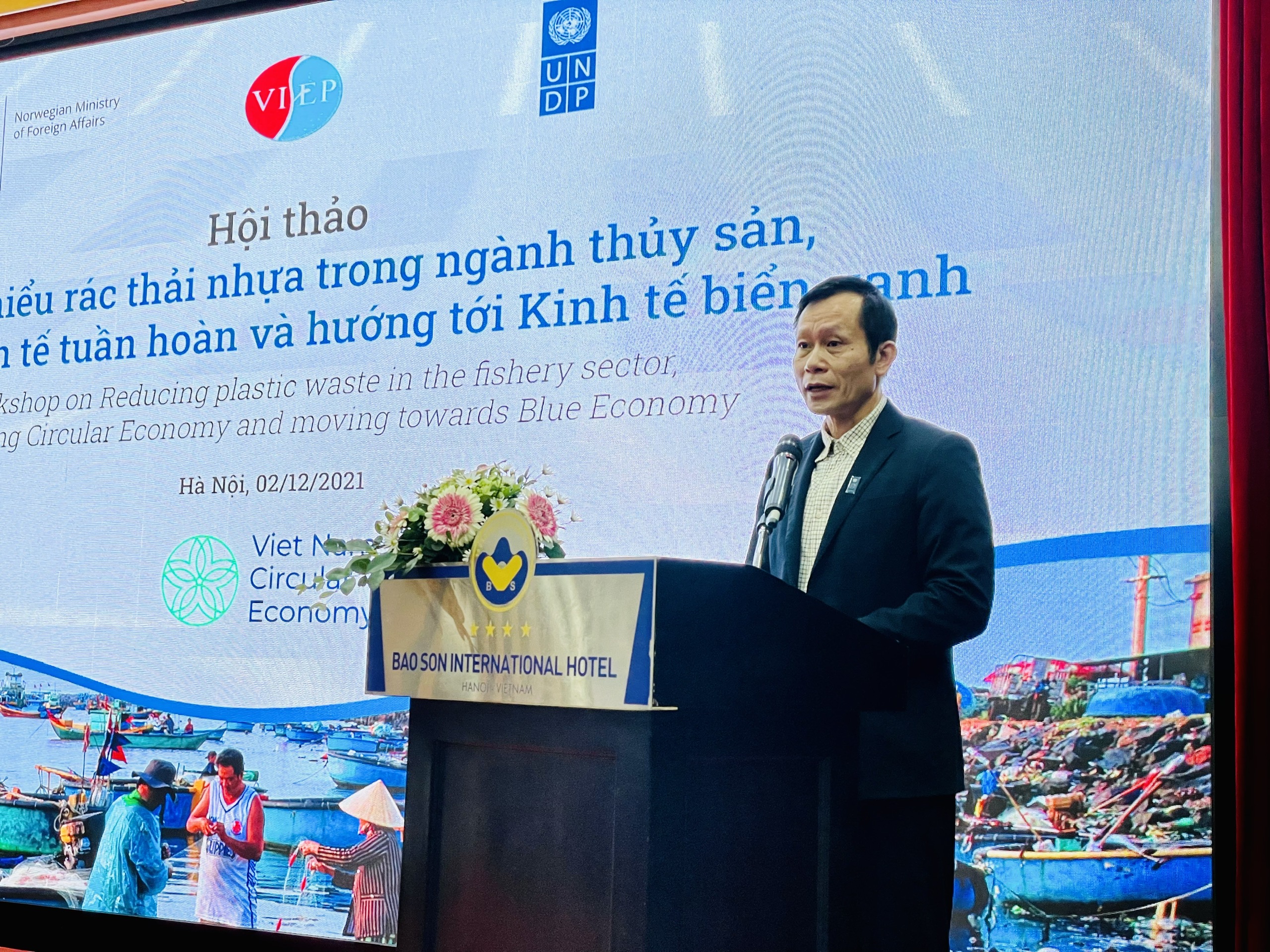 Thúc[-]đẩy[-]kinh[-]tế[-]tuần[-]hoàn[-]trong[-]việc[-]quản[-]lý[-]rác[-]thải[-]trong[-]ngành[-]thuỷ[-]sản[-]tại[-]Việt[-]Nam