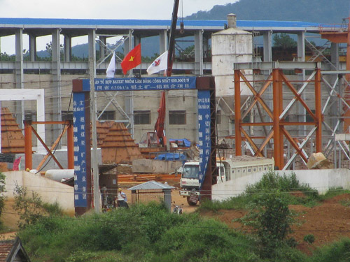 [-]Tổ[-]hợp[-]Bauxite-Nhôm[-]Lâm[-]Đồng[-]lỗ[-]gần[-]3.700[-]tỉ[-]đồng