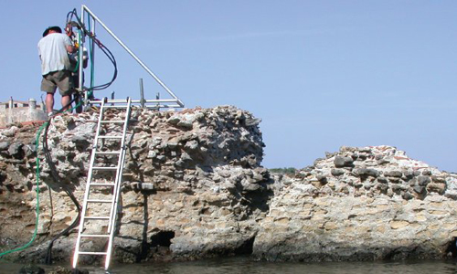 Bí[-]quyết[-]giúp[-]bê[-]tông[-]La[-]Mã[-]trụ[-]vững[-]2.000[-]năm[-]trước[-]thủy[-]triều