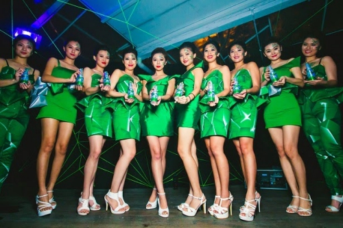 [-]Công[-]ty[-]cung[-]cấp[-]"chân[-]dài”[-]hụt[-]45[-]tỷ[-]vì[-]Heineken[-]ngừng[-]hợp[-]tác