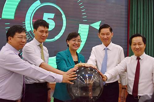 [-]Người[-]Sài[-]Gòn[-]có[-]thể[-]xem[-]thông[-]tin[-]quy[-]hoạch[-]bằng[-]smartphone