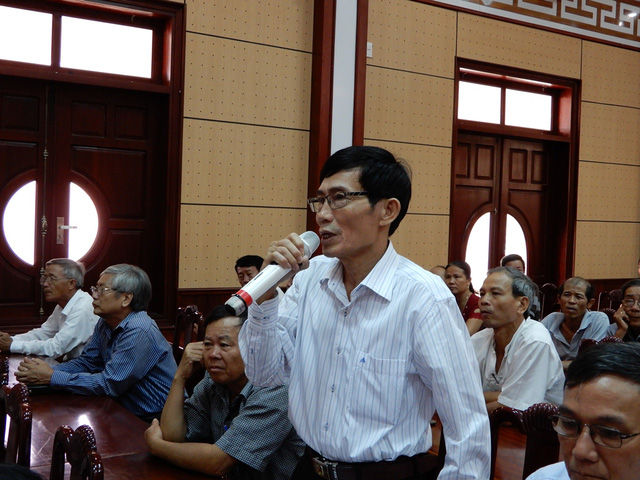 Cử[-]tri[-]Đà[-]Nẵng:[-]Vũ[-]"Nhôm"[-]là[-]ai[-]mà[-]tác[-]động[-]nhiều[-]đến[-]thành[-]phố[-]như[-]thế?