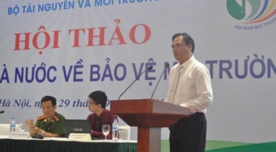 Vừa[-]mất[-]chức[-]Cục[-]trưởng[-]vì[-]Formosa[-]lại[-]được[-]giao[-]làm[-]Phó[-]đoàn[-]kiểm[-]tra[-]Formosa[-](?!)